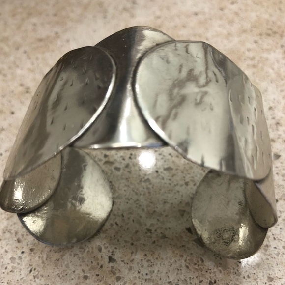 Cute Silver Cuff Bracelet - Picture 2 of 3